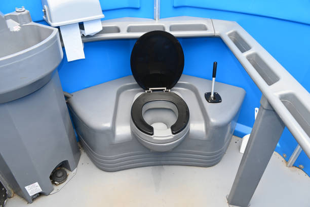 Best Wedding porta potty rental  in Freeland, MI